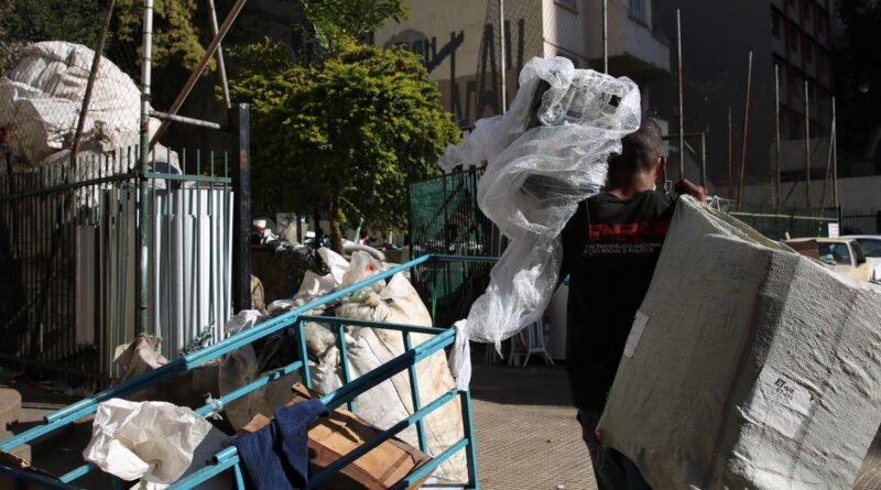 Governo edita medidas para dar protagonismo a catadores de recicláveis